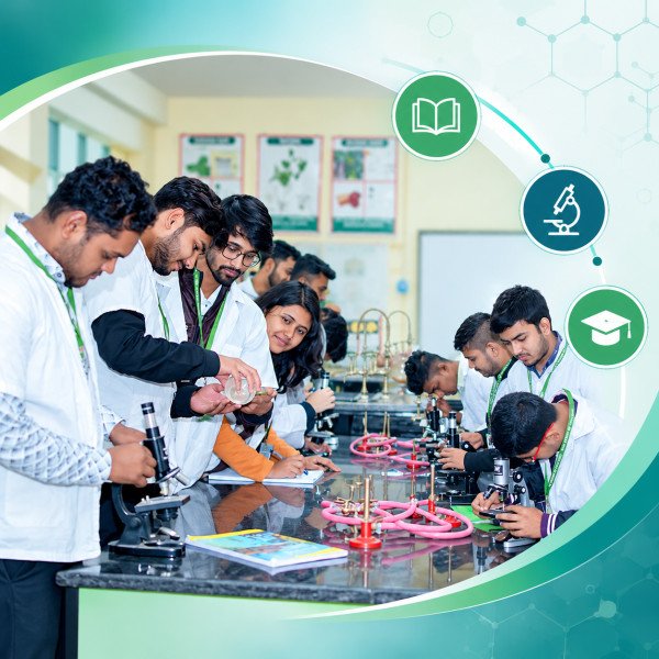 pharmacy-students-conducting-experiments-in-the-chemistry-laboratory